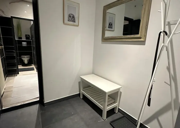 Easy - Kreuzberg Near Ostkreuz & East Side Gallery